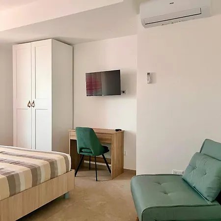 Le Di Filomeno Monopoli